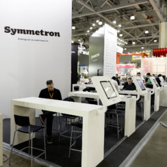 Выставочный стенд компании Symmetron