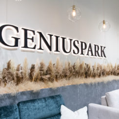 Выставочный стенд компании Geniuspark